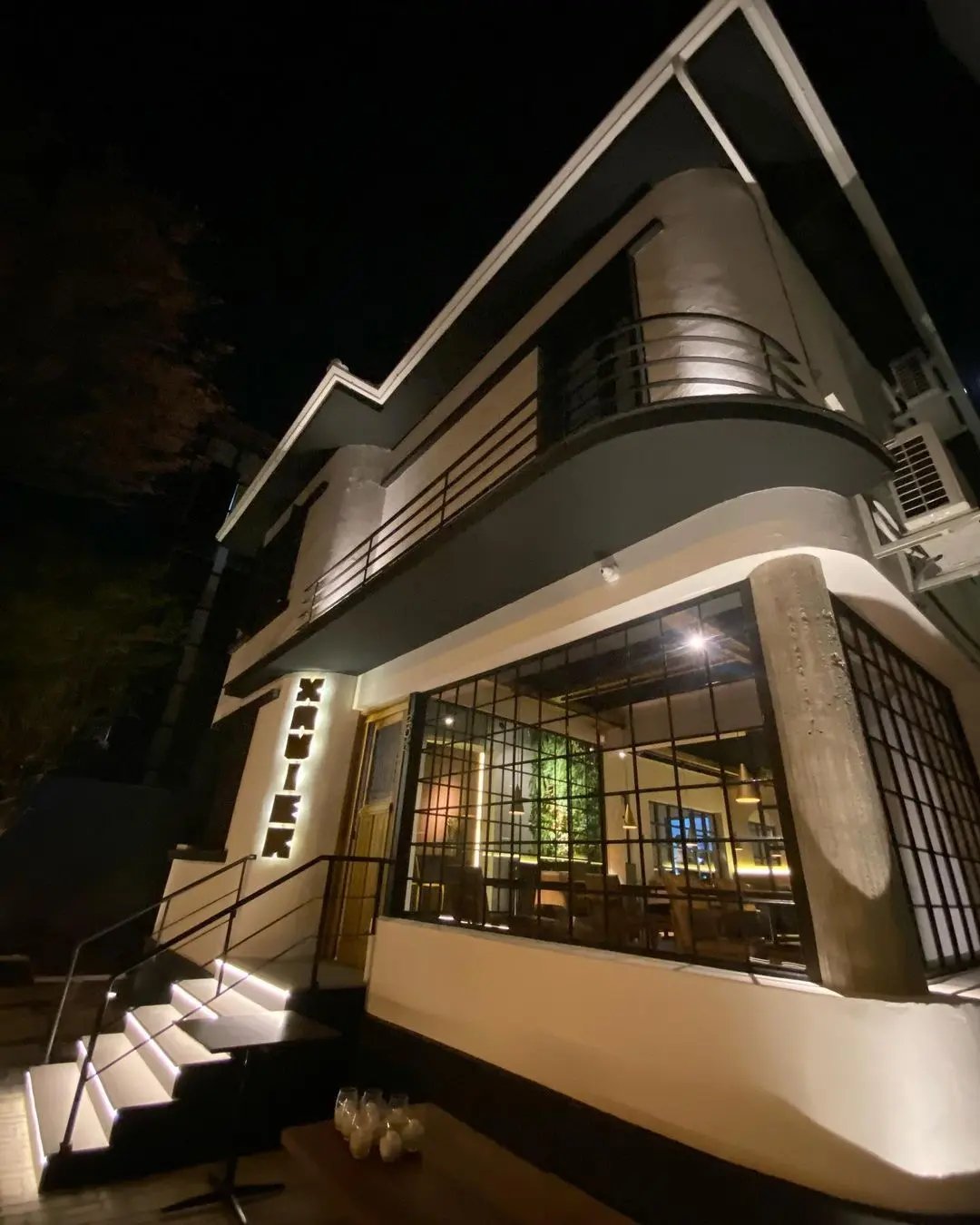 Fachada do Xavier na Rua Auxiliadora, 203